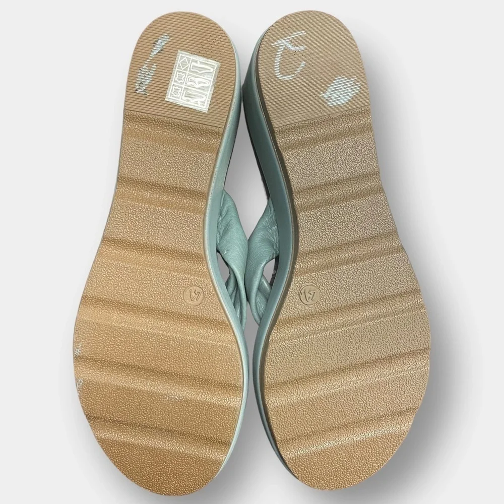 NEW Miz Mooz Inuovo Leather Wedge Blue Grey Brown Flip Flop Sandal Size 41